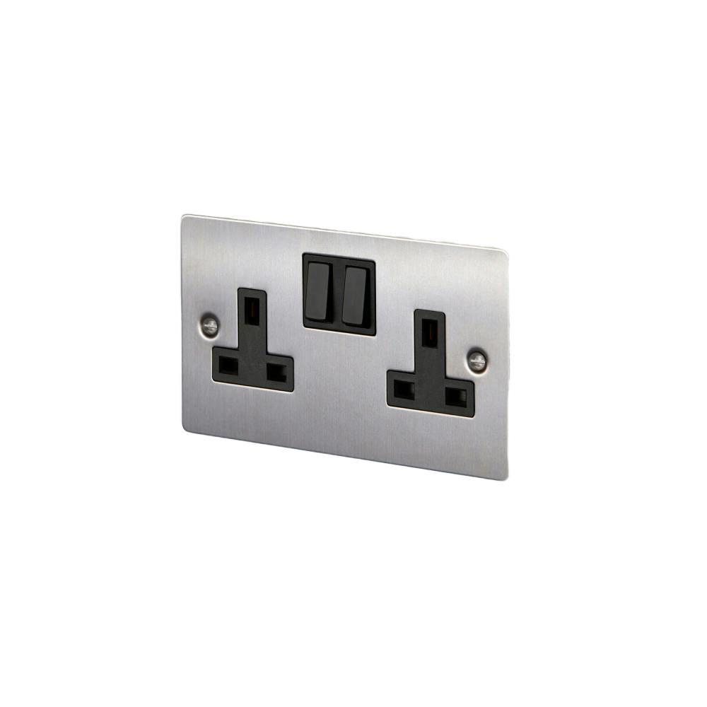 2G UK Plug Socket