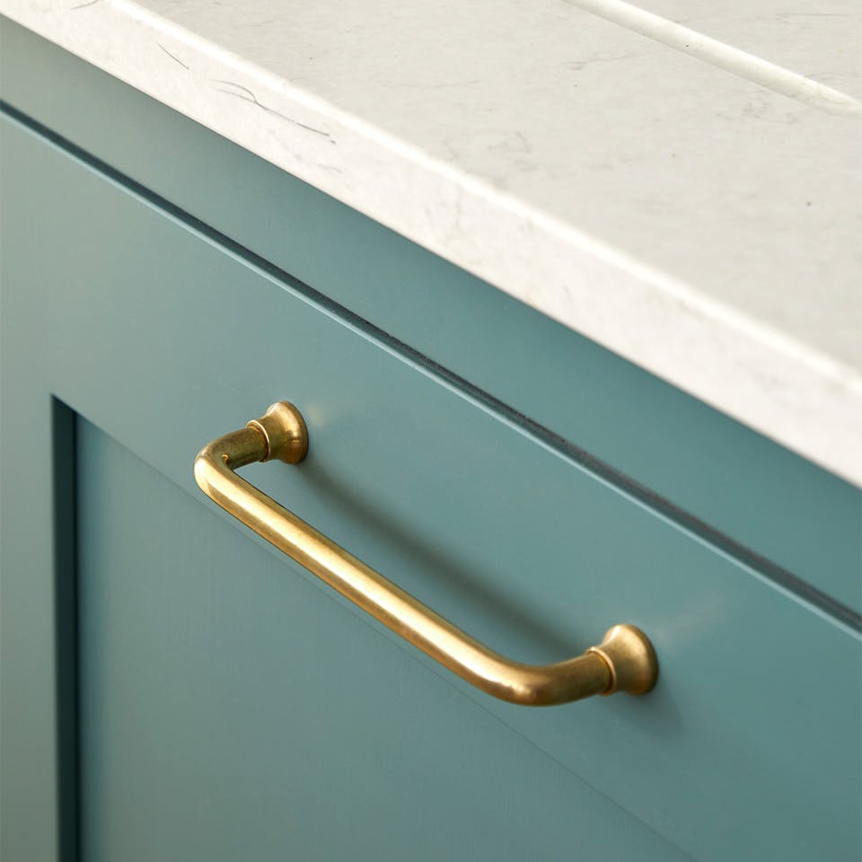 Apron-Kitchens_270214_960x960px_full_detail